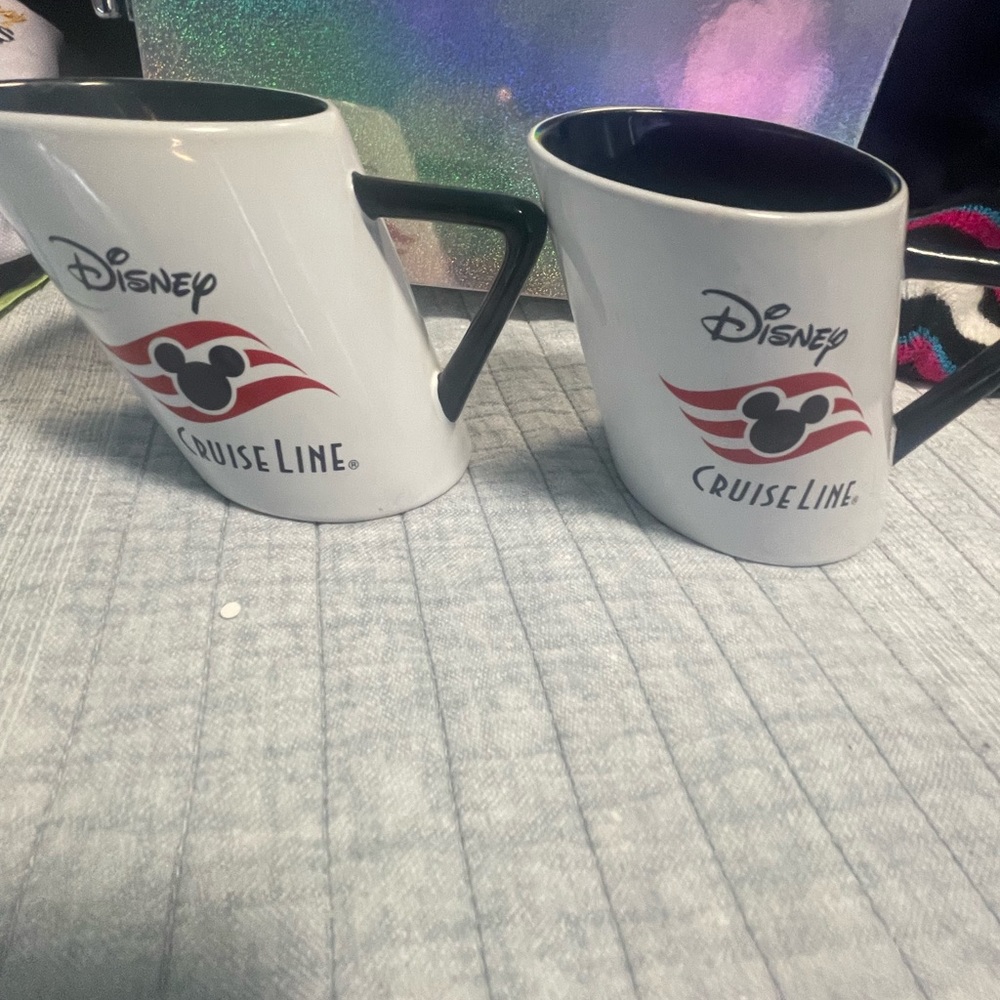 2 Disney cruise line mug! - Picture 4 of 4